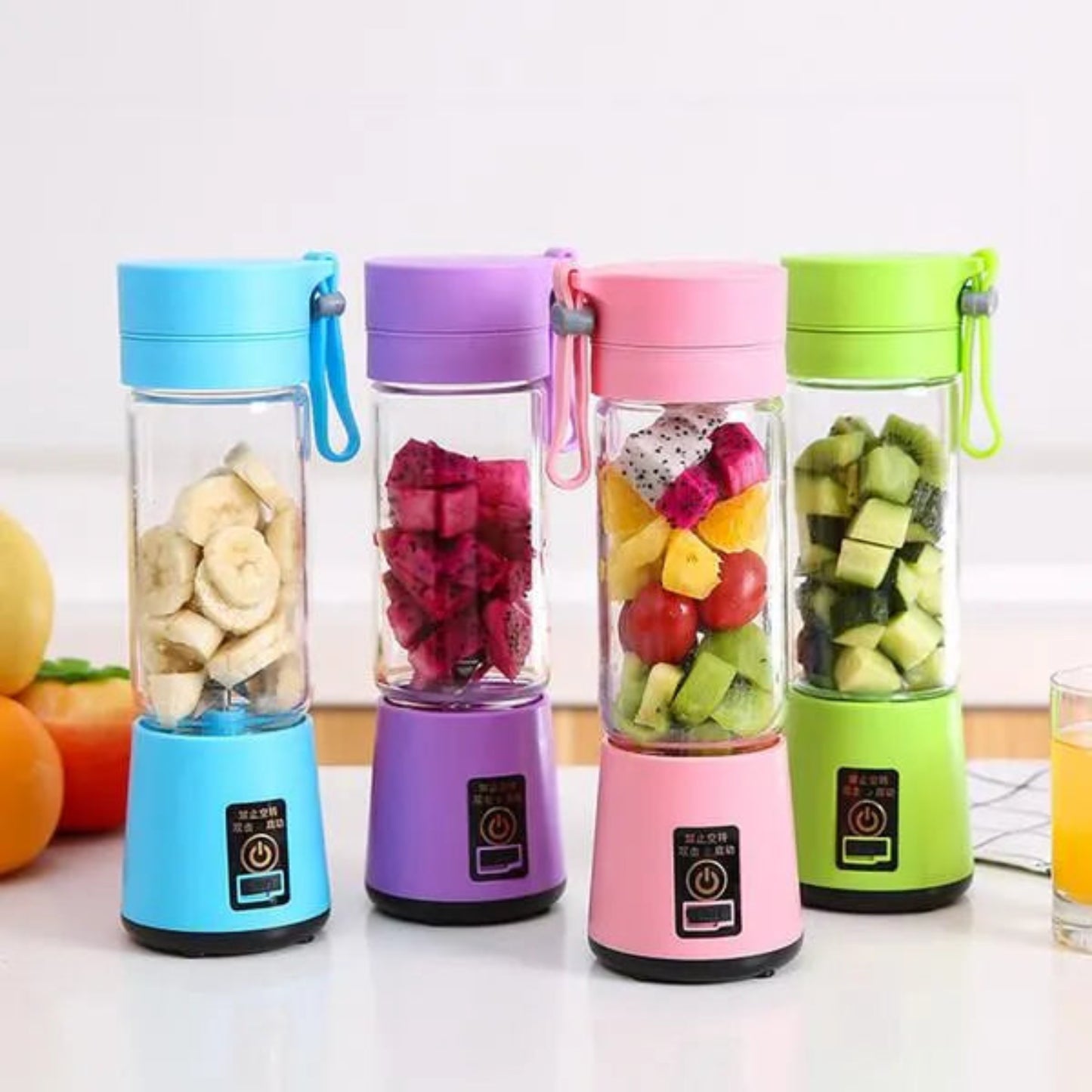 Mini portable smoothie juice blender