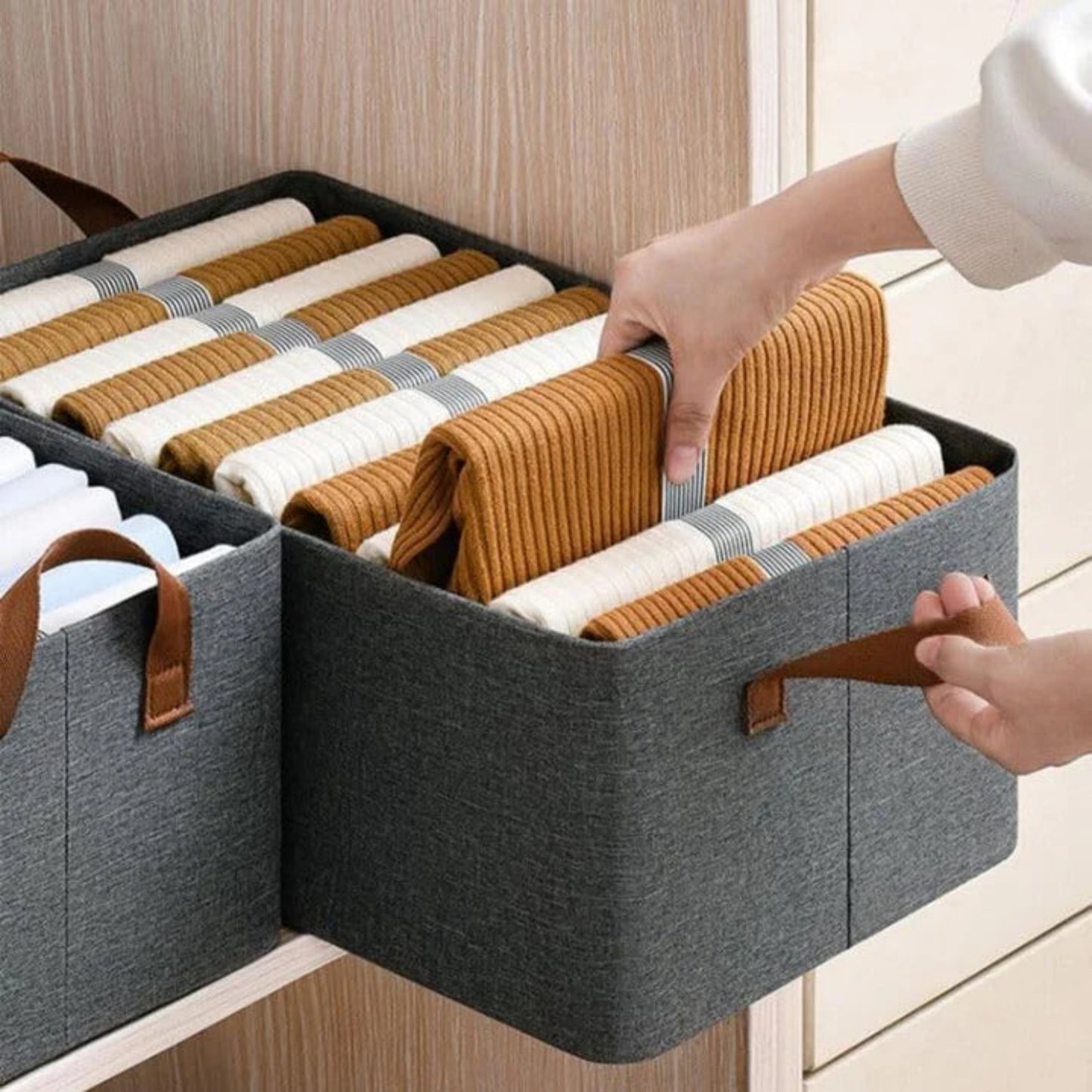 6-Grid Wardrobe storage bag